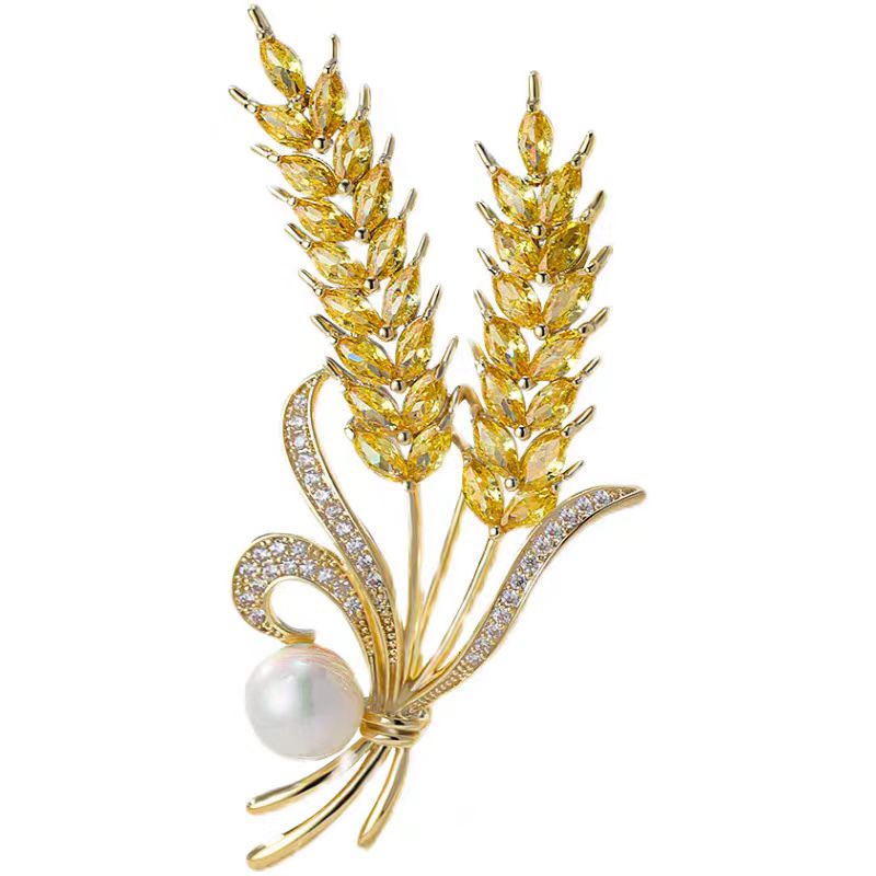  Luxury Brooches for Women